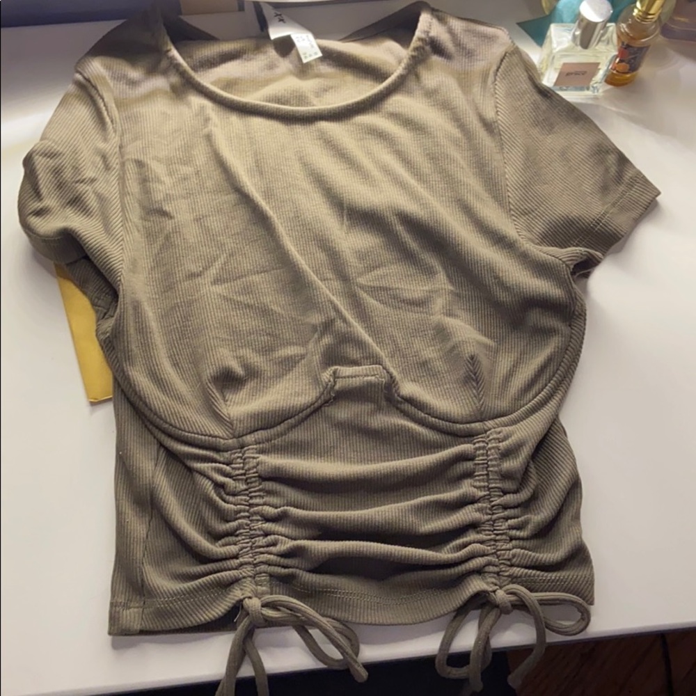 Princess Polly green too